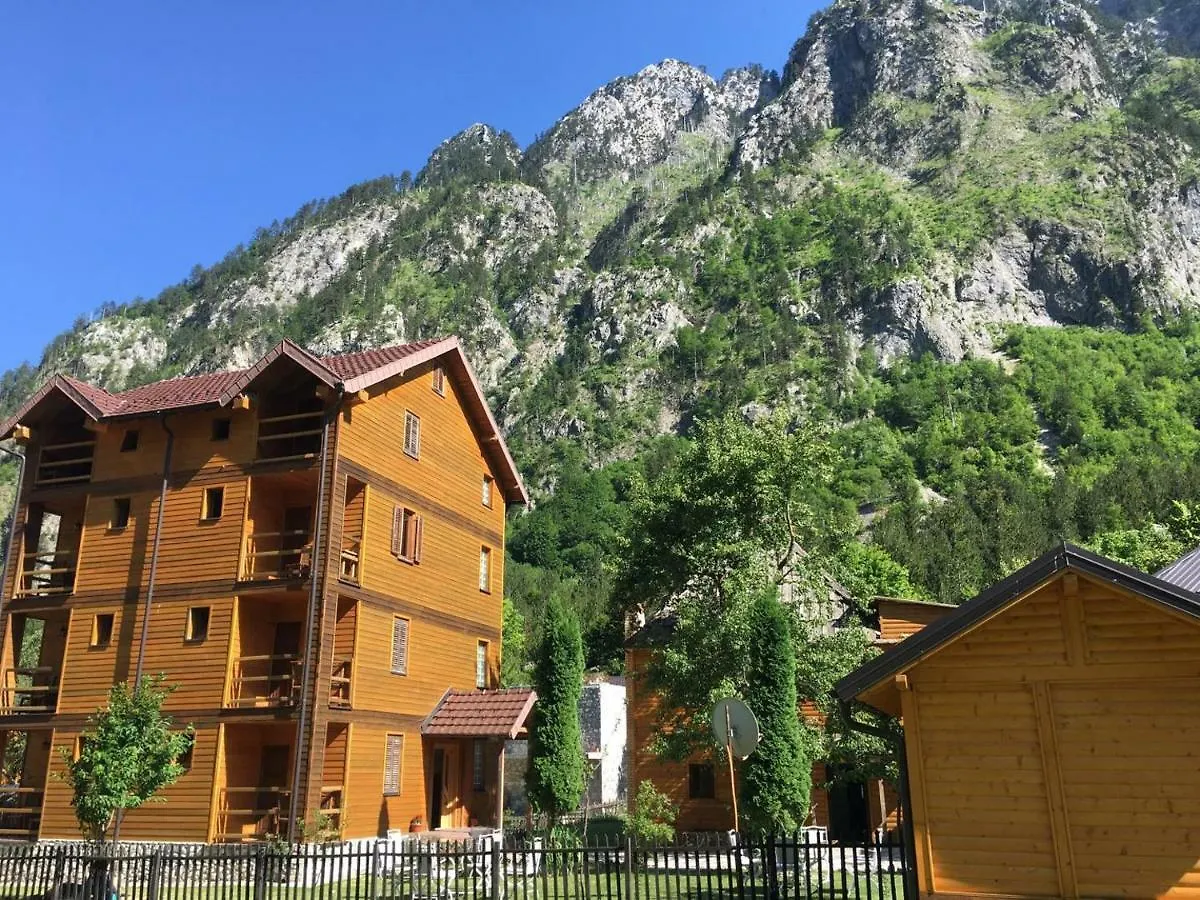 Rezidenca: Quku I Valbones location